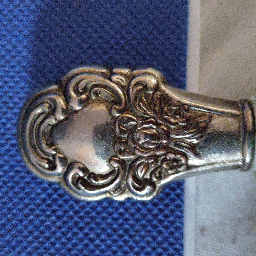 Perfume bottle - Picture 3 of 3